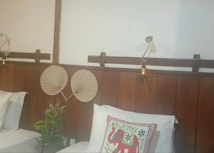 Maison Model D'angkor Hotel 3*